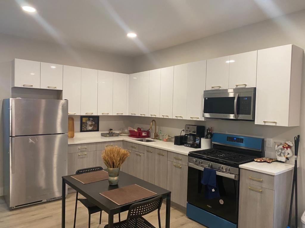 King Suite 8Mins To Newark Airport מראה חיצוני תמונה