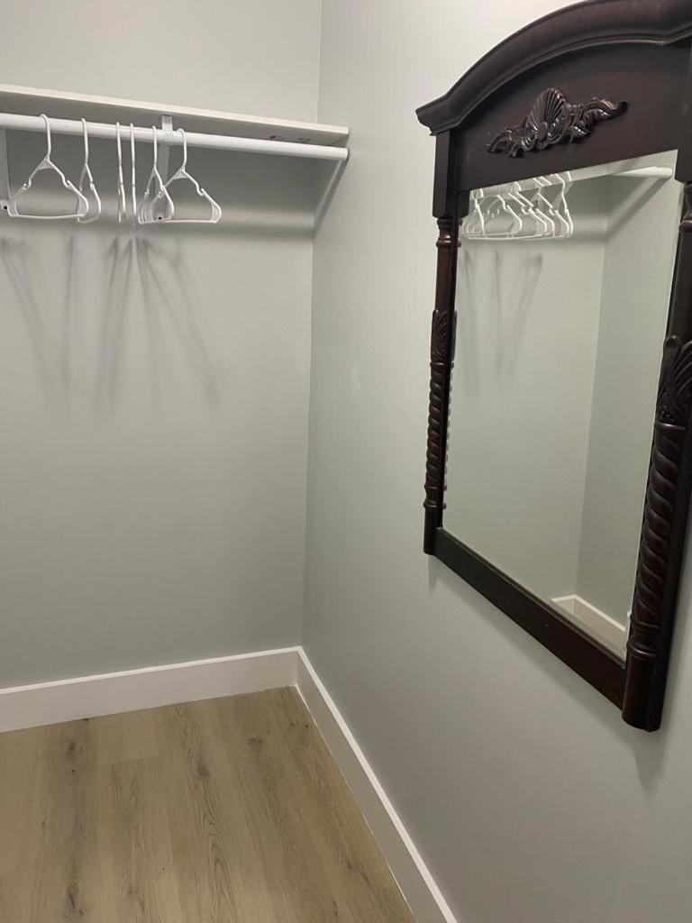 King Suite 8Mins To Newark Airport מראה חיצוני תמונה
