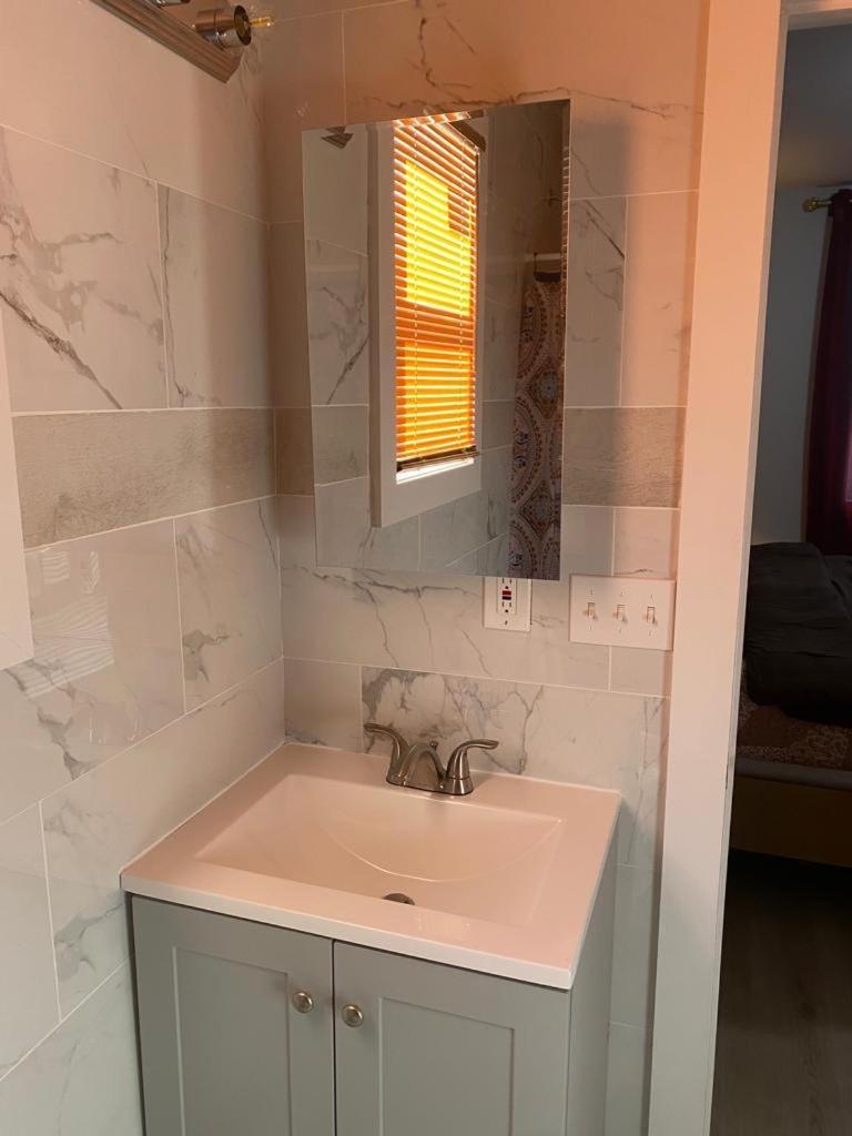 King Suite 8Mins To Newark Airport מראה חיצוני תמונה