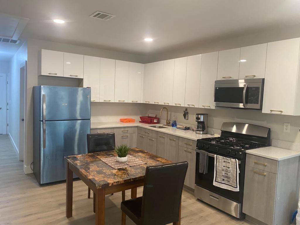 King Suite 8Mins To Newark Airport מראה חיצוני תמונה