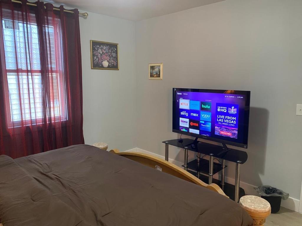 King Suite 8Mins To Newark Airport מראה חיצוני תמונה